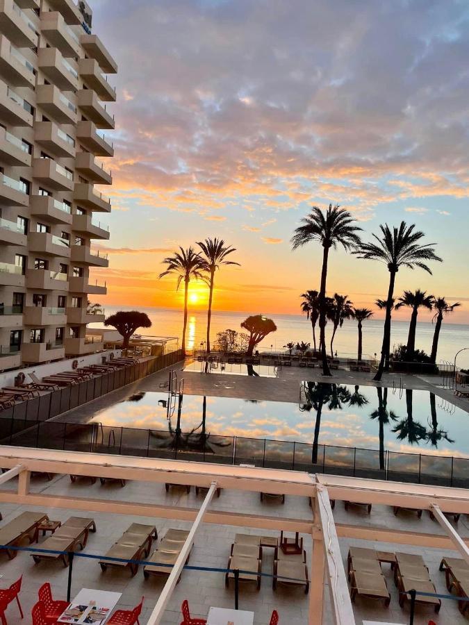 Apartment Sol Carihuela Torremolinos Extérieur photo